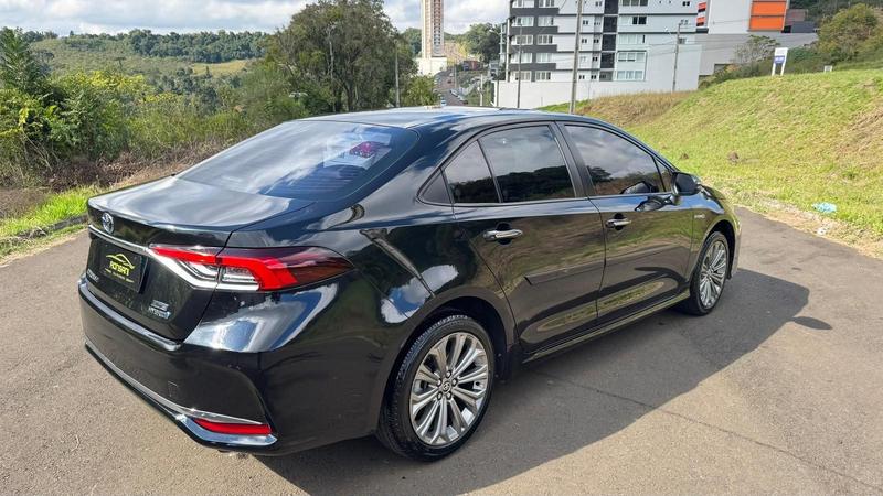 Toyota Corolla Altis Hv - foto 8