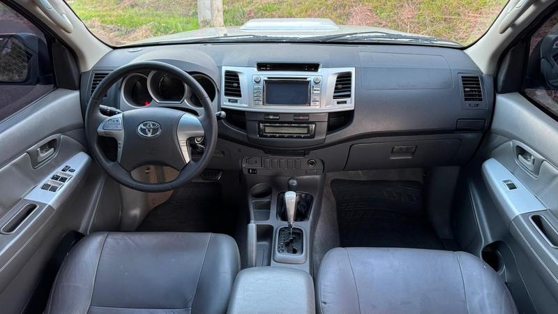 Toyota Hilux Cd4x4 Srv - foto 10