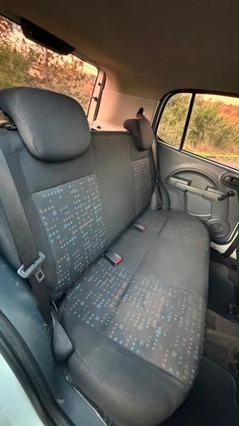 Fiat Uno Vivace 1.0 - foto 11