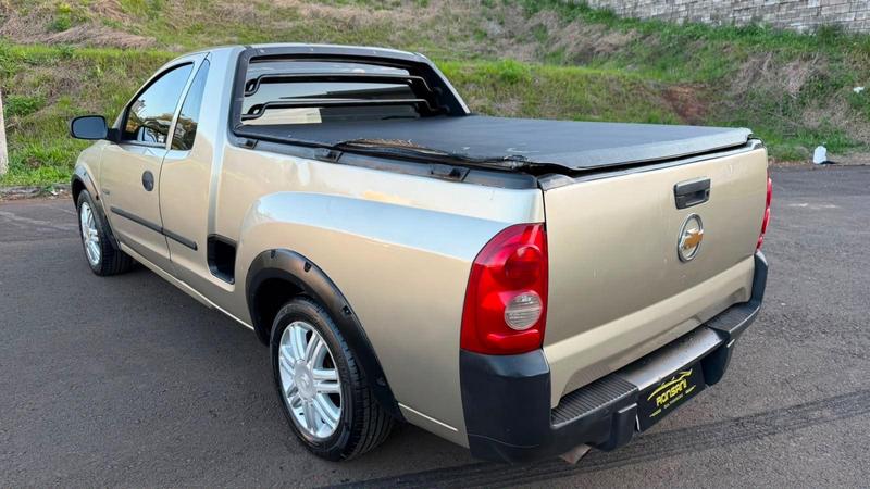 Chevrolet Montana Conquest - foto 5