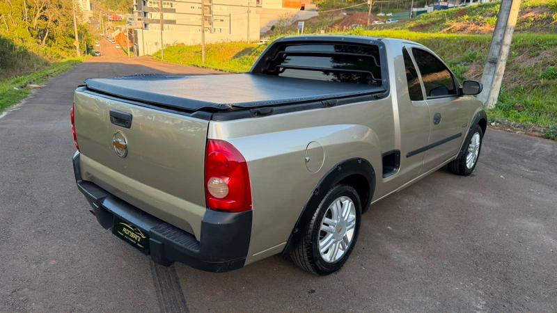 Chevrolet Montana Conquest - foto 6