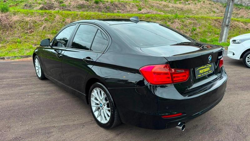 BMW 320i 3b 11 - foto 9