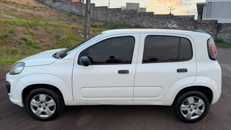 Fiat Uno Sporting 1.3 Flex 8V 5P - foto 3
