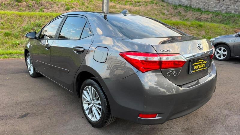 Toyota Corolla GLi 1.8 Flex 16V Mec. - foto 7