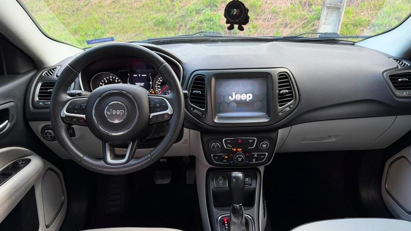 Jeep Compass Longitude F - foto 11