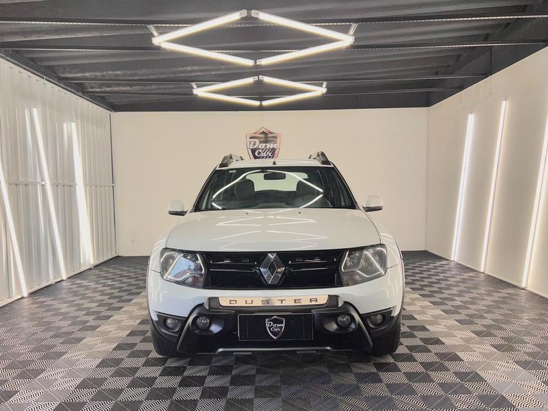 Renault Duster 2.0 D 4X2 - foto 2