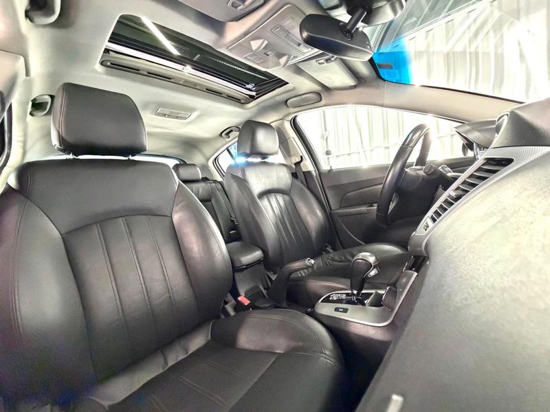 Chevrolet Cruze LT 1.8 16V Flexpower 4P Aut. - foto 14