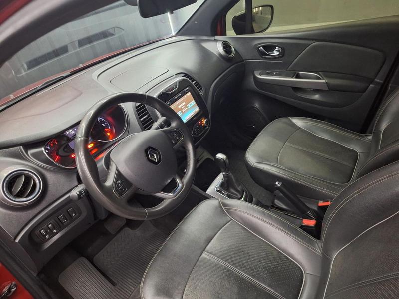 Renault Captur 1.6 Bose - foto 14