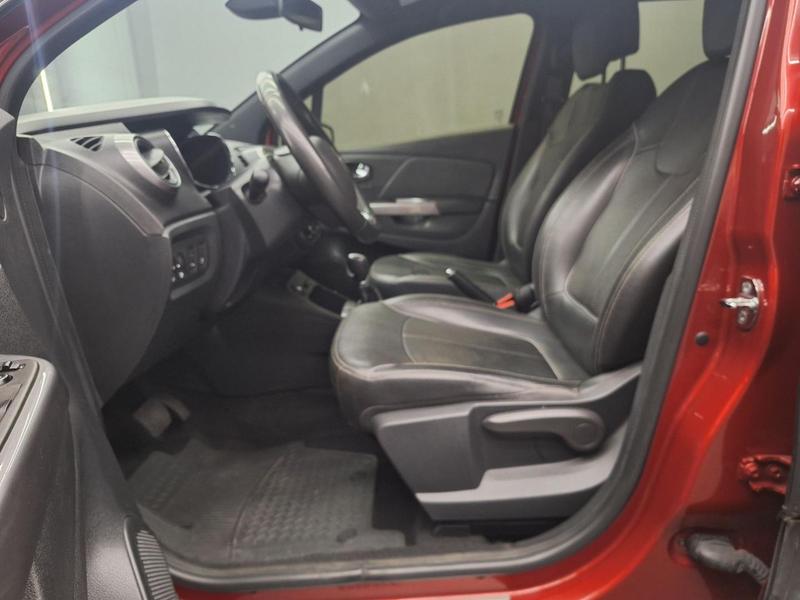 Renault Captur 1.6 Bose - foto 10
