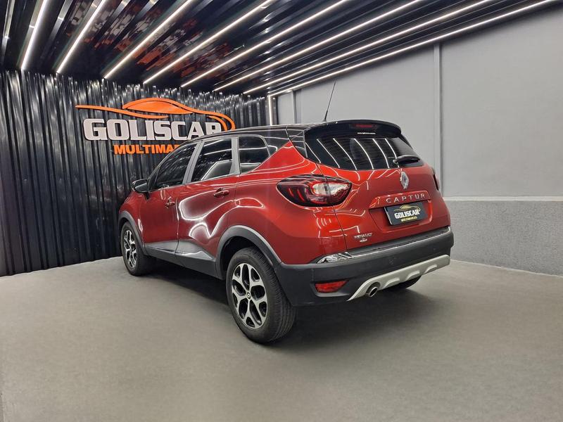 Renault Captur 1.6 Bose - foto 6