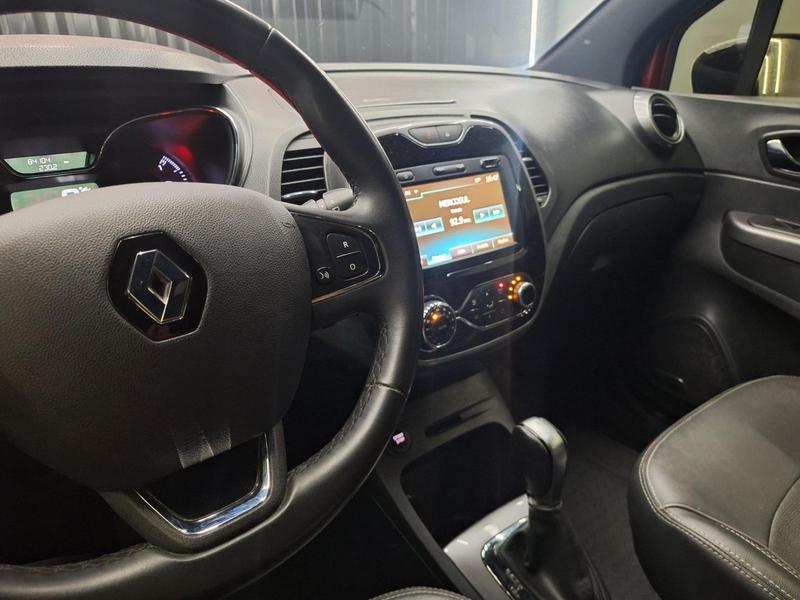 Renault Captur 1.6 Bose - foto 12