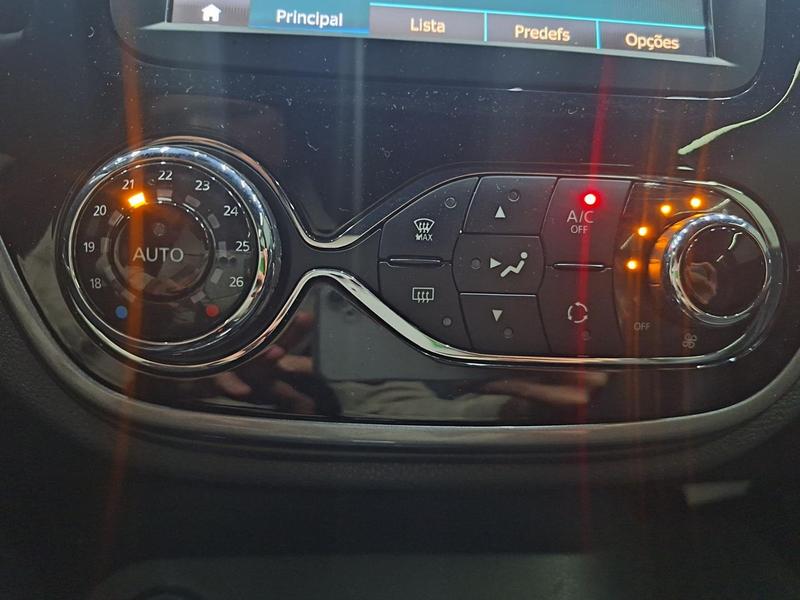Renault Captur 1.6 Bose - foto 16