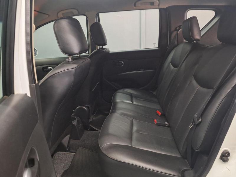 Nissan Livina Grand Sl 1.8 16V Flex Fuel Aut. - foto 11