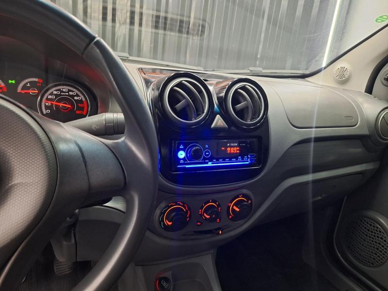 Fiat Palio Attra. Itália 1.4 Evo F.flex 8V 5P - foto 13