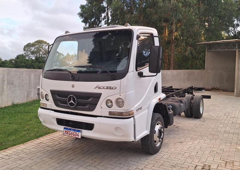MERCEDES-BENZ ACCELO 1016