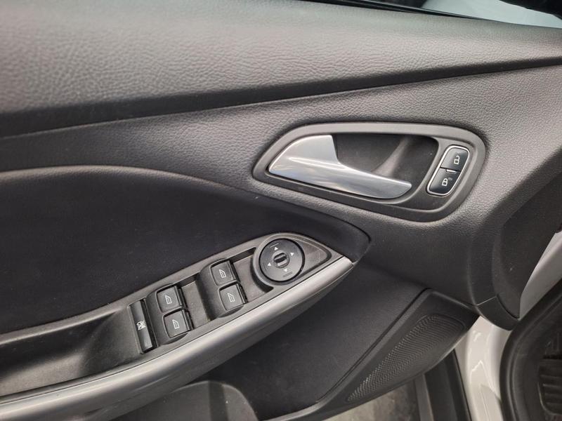 Ford Focus Se At 20sc - foto 9