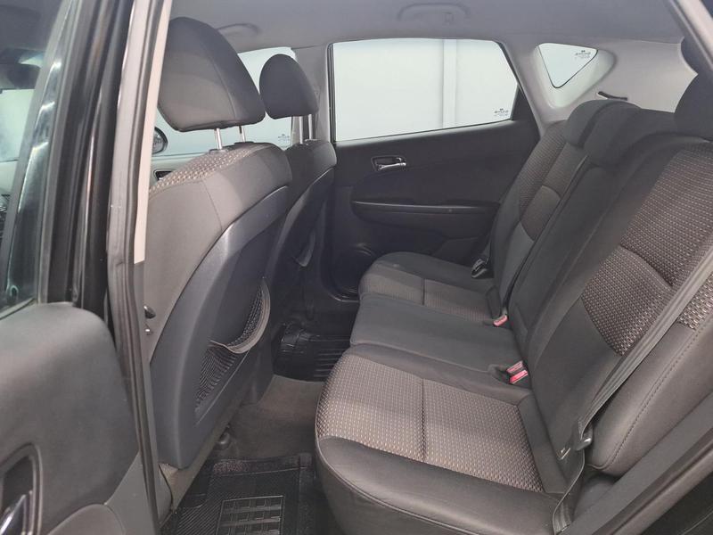 Hyundai i30 2.0 - foto 9
