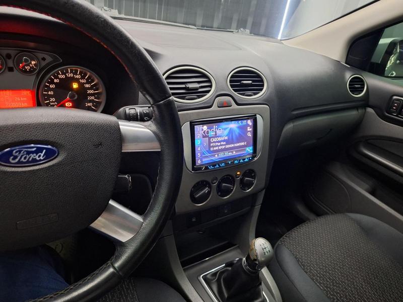 Ford Focus Sedan 1.6 1.6 Flex 8V 16V 4P Mec. - foto 9