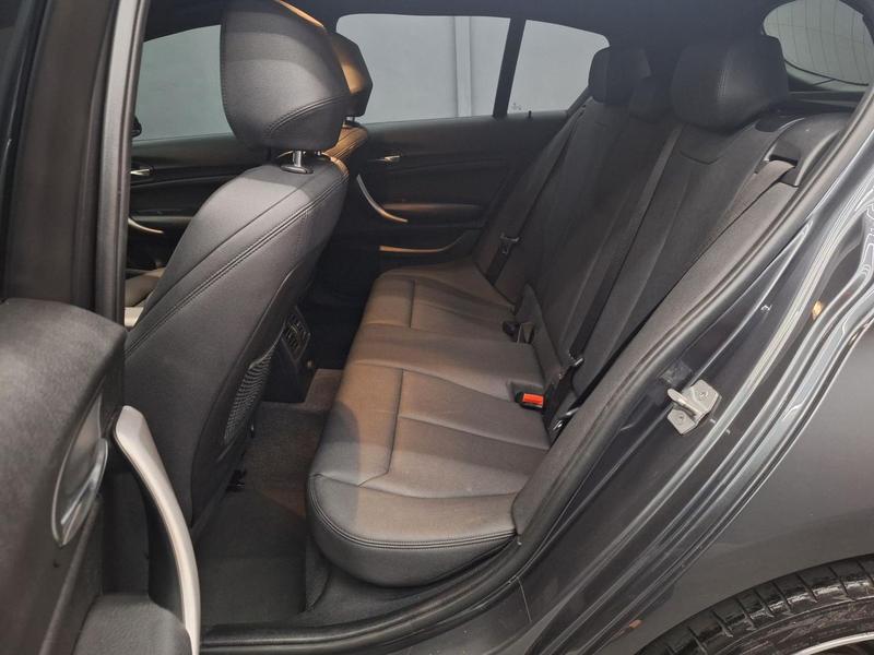 BMW 120i - foto 11