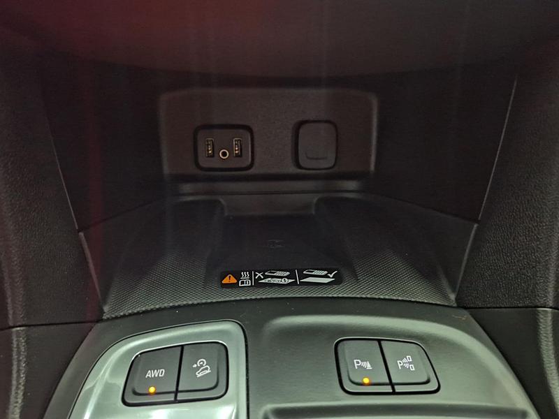 Chevrolet Equinox Premier - foto 12