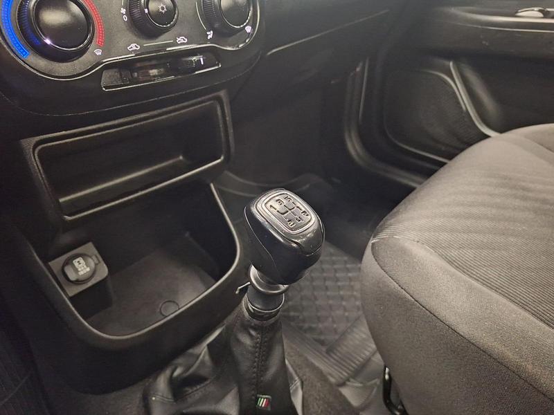 Fiat Strada Endurance 1.4 Flex 8V Cs Plus - foto 19