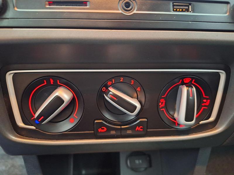 Volkswagen Fox Connect Mb - foto 18
