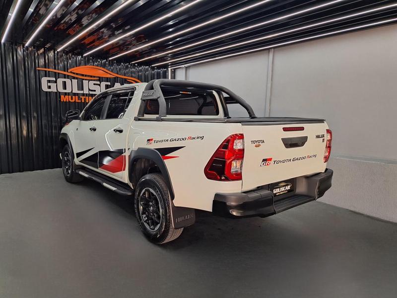 Toyota Hilux Cd Srx 4X4 2.8 TDI 16V Diesel Aut. - foto 7