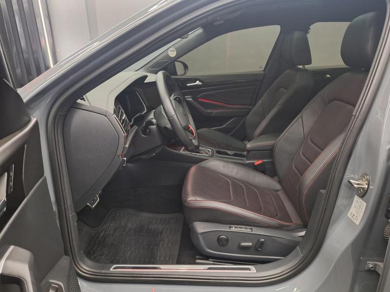 Volkswagen Jetta GLi - foto 9