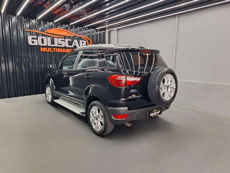 Ford EcoSport Tit At 2.0 - foto 6