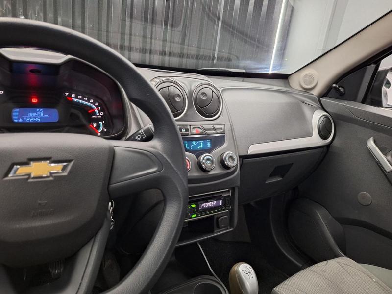 Chevrolet Montana Ls - foto 14