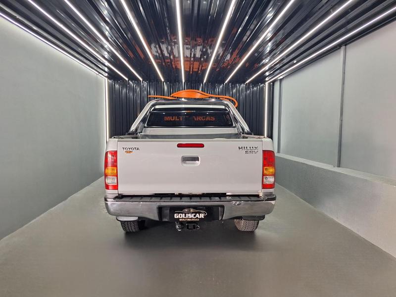 Toyota Hilux Cd4x4 Srv - foto 7