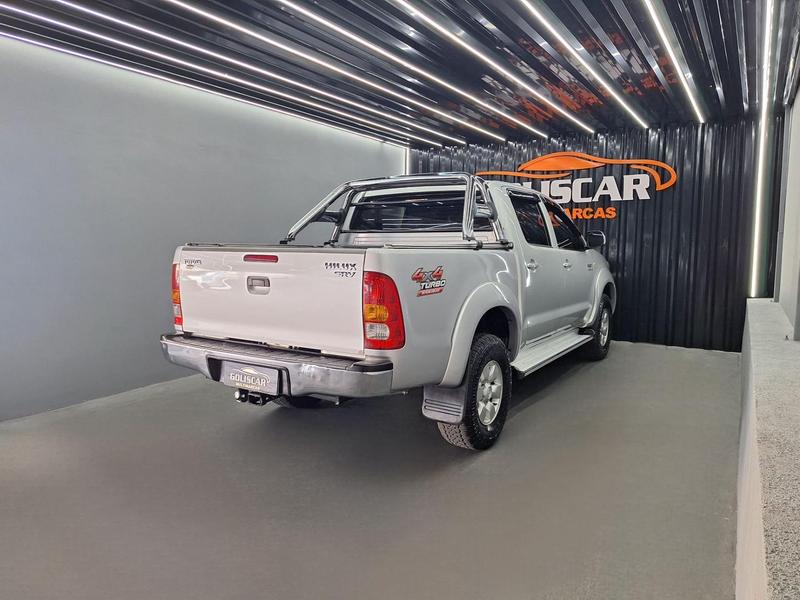 Toyota Hilux Cd4x4 Srv - foto 6