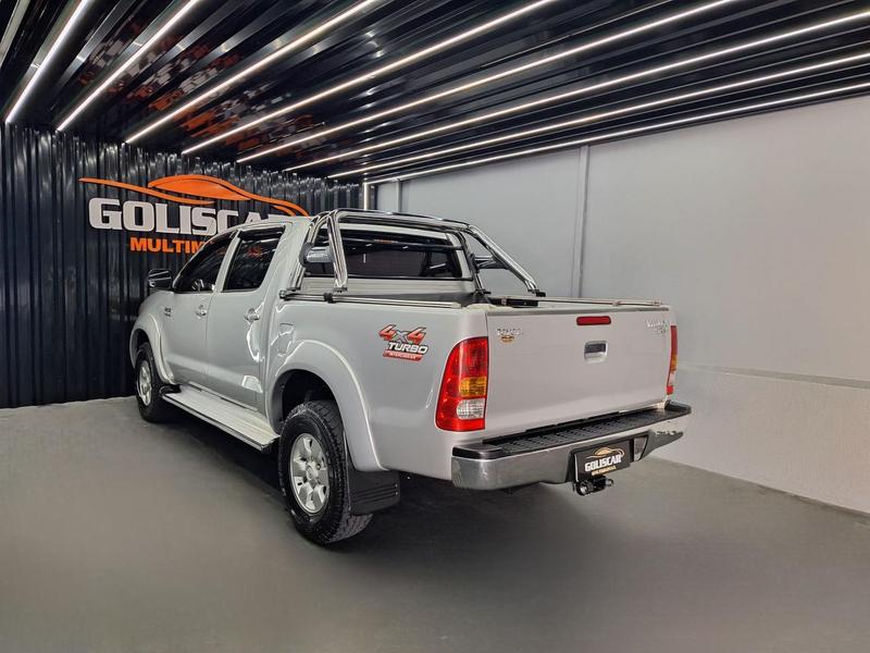 Toyota Hilux Cd4x4 Srv - foto 8