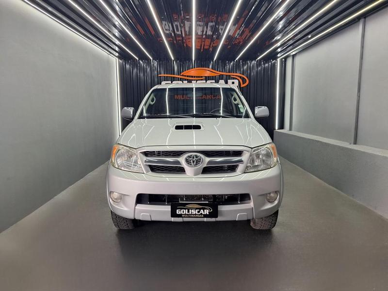 Toyota Hilux Cd4x4 Srv - foto 3