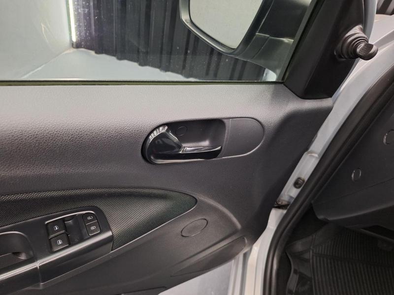 Volkswagen Gol 16l - foto 9