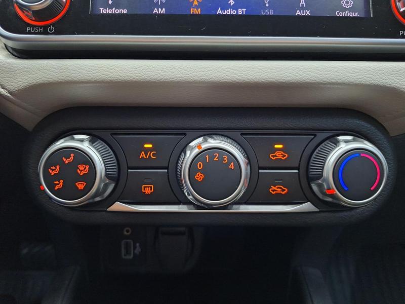 Nissan Versa Exclusive 1.6 16V Flex Aut. - foto 19