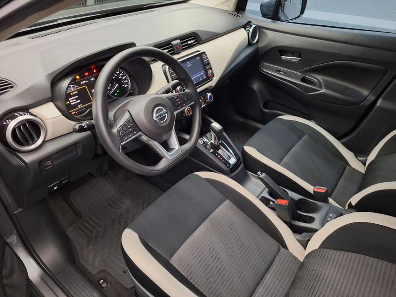 Nissan Versa Exclusive 1.6 16V Flex Aut. - foto 14