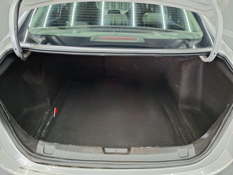 Chevrolet Onix Plus 10mt - foto 18