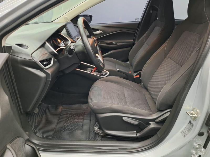 Chevrolet Onix Plus 10mt - foto 9