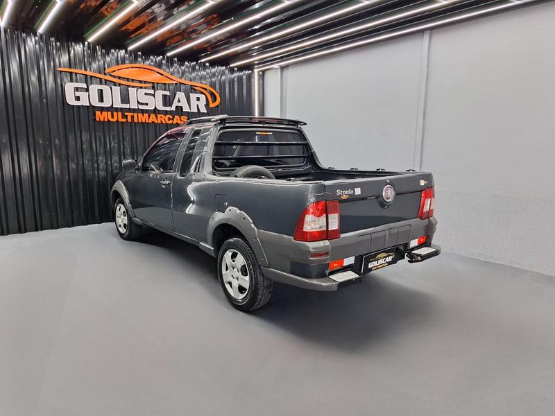 Fiat Strada Trekking 1.8 MPI Flex 8V Cs - foto 7