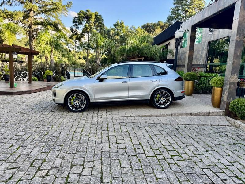 Porsche Cayenne 3.0 V6 Híbrido - foto 3