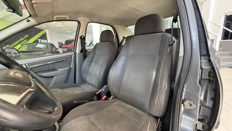 Chevrolet Prisma 14l LT - foto 9