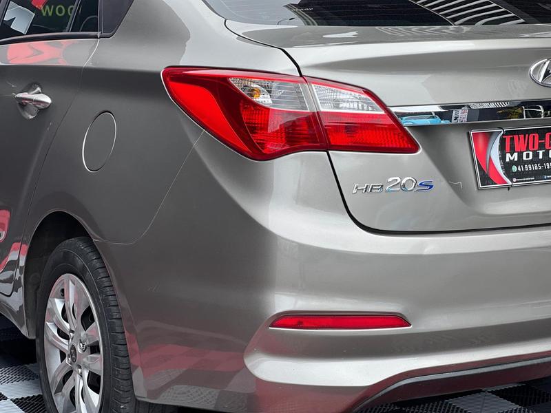 Hyundai HB20S 1.0 Confort Plus 12V Flex 4P Manual - foto 5