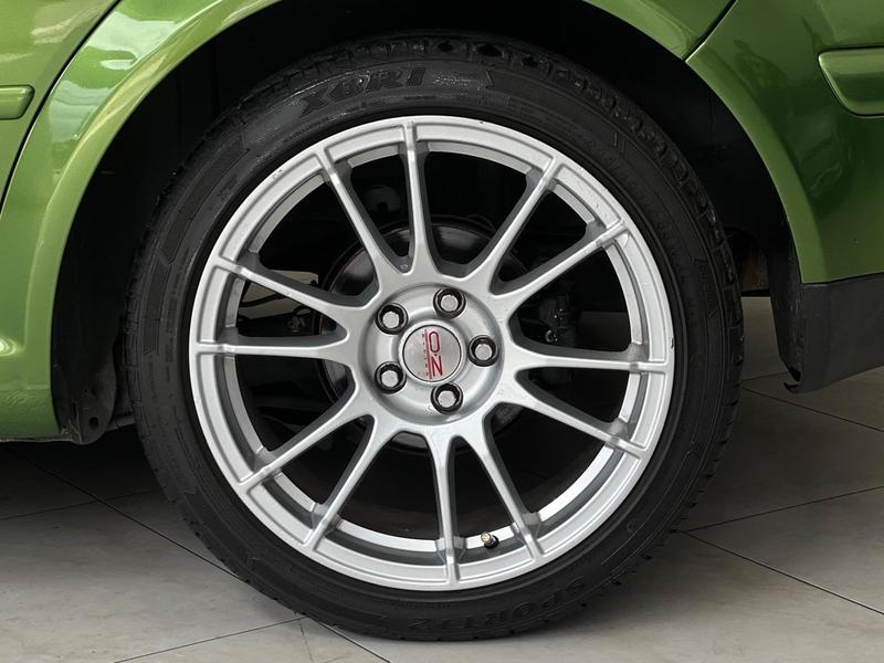 Volkswagen Golf Gti - foto 11