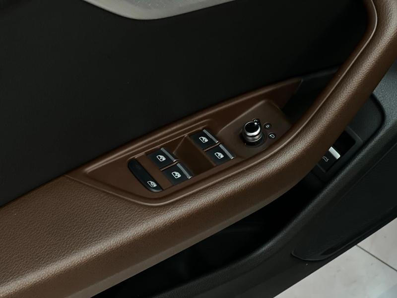 Audi A4 2.0 TFSI - foto 11