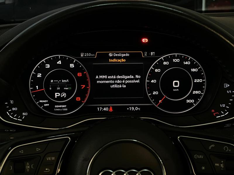Audi A4 2.0 TFSI - foto 17