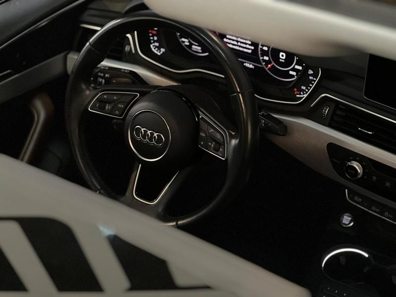 Audi A4 2.0 TFSI - foto 19