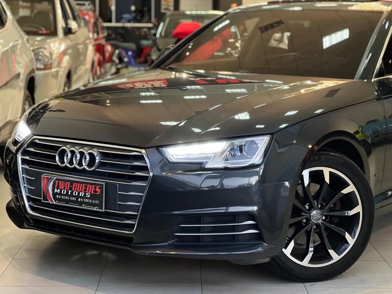 Audi A4 2.0 TFSI - foto 2