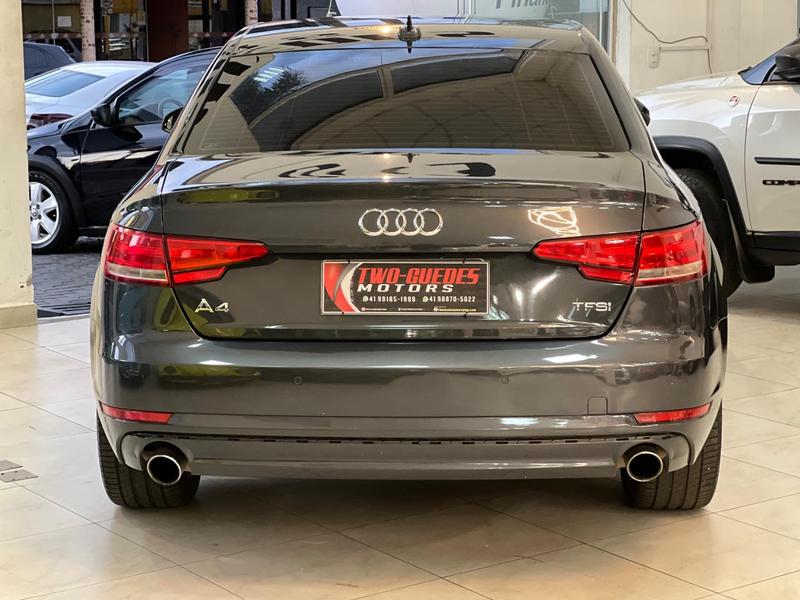 Audi A4 2.0 TFSI - foto 7
