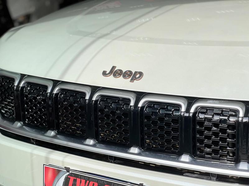 Jeep Commander Ovr T270 - foto 4